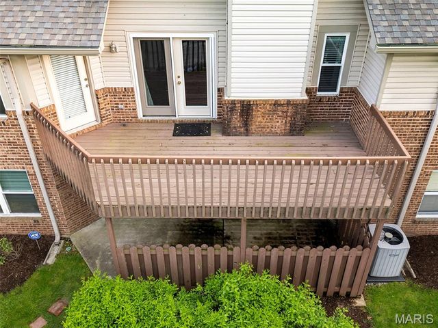 10863 Picadily Square Drive, St Louis, MO 63146