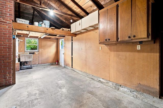 5612 Bradd Way, Sacramento, CA 95822