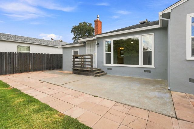 5612 Bradd Way, Sacramento, CA 95822