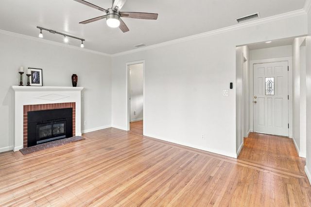5612 Bradd Way, Sacramento, CA 95822