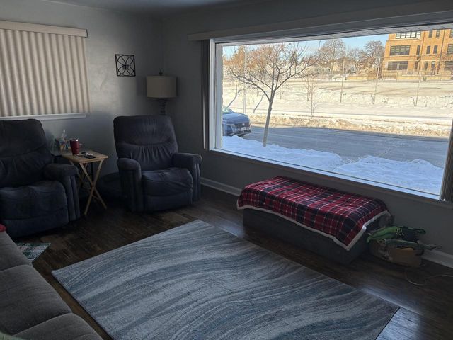 1707 W Wilbur AVENUE, Milwaukee, WI 53221