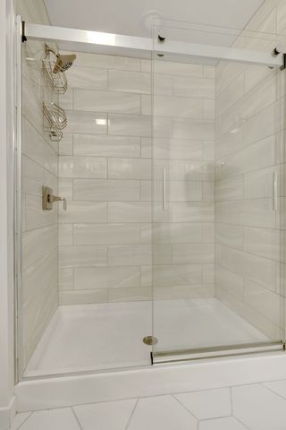 939 Aqua Dr, Gallatin, TN 37066