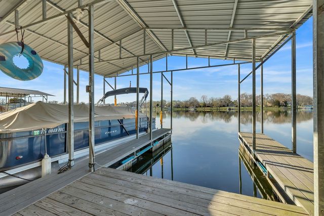 939 Aqua Dr, Gallatin, TN 37066
