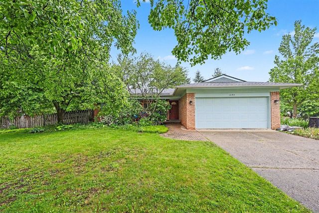 2195 Steeplechase Drive, Ann Arbor, MI 48103
