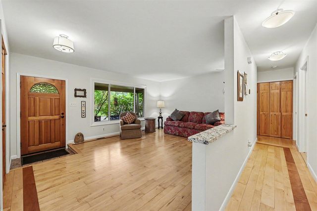 2195 Steeplechase Drive, Ann Arbor, MI 48103