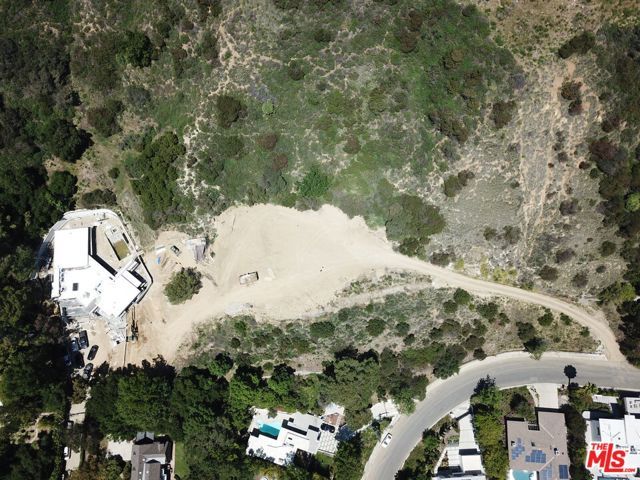 2686 Zorada Drive, Los Angeles, CA 90046