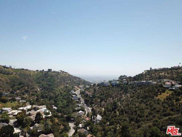 2686 Zorada Drive, Los Angeles, CA 90046