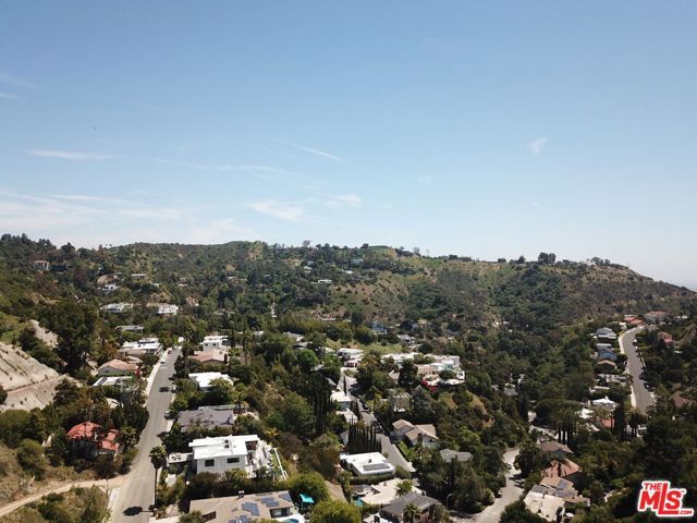 2686 Zorada Drive, Los Angeles, CA 90046