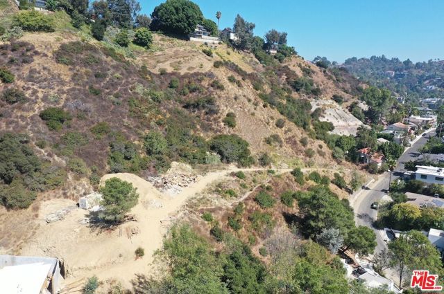 2686 Zorada Drive, Los Angeles, CA 90046