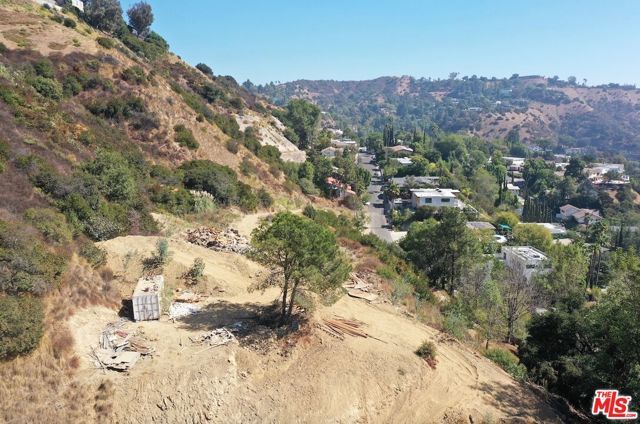 2686 Zorada Drive, Los Angeles, CA 90046