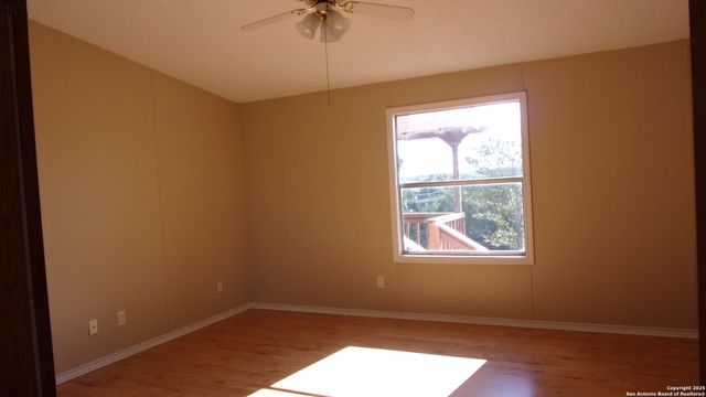 252 SIR WINSTON DR, Canyon Lake, TX 78133