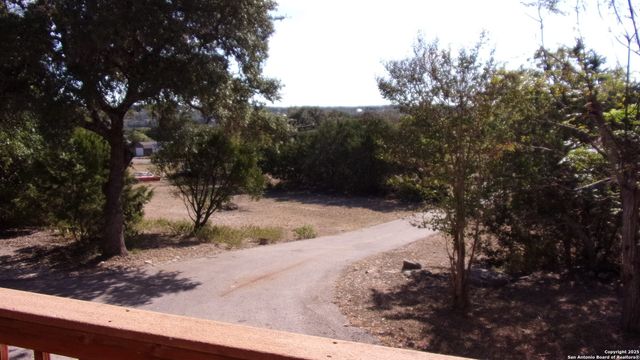 252 SIR WINSTON DR, Canyon Lake, TX 78133