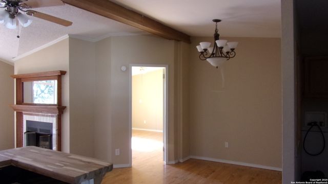 252 SIR WINSTON DR, Canyon Lake, TX 78133