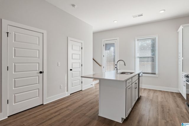 4862 SILAS AVENUE, Hoover, AL 35244