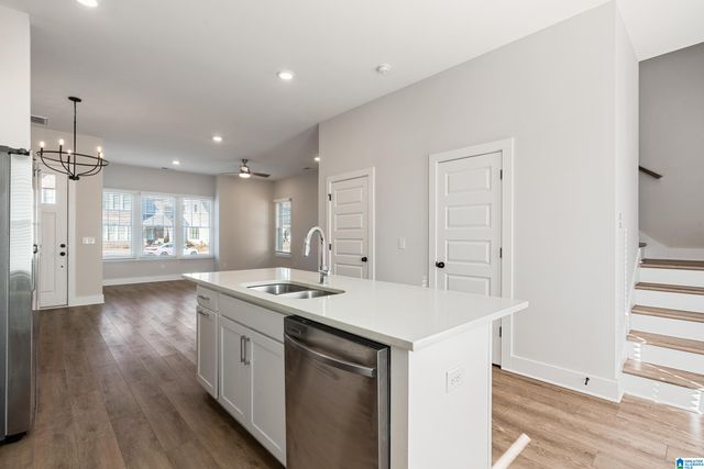 4862 SILAS AVENUE, Hoover, AL 35244