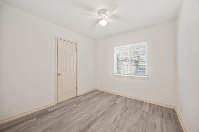 2315 S Poppy Avenue, Fresno, CA 93706