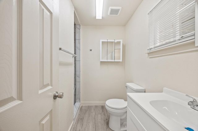 2315 S Poppy Avenue, Fresno, CA 93706