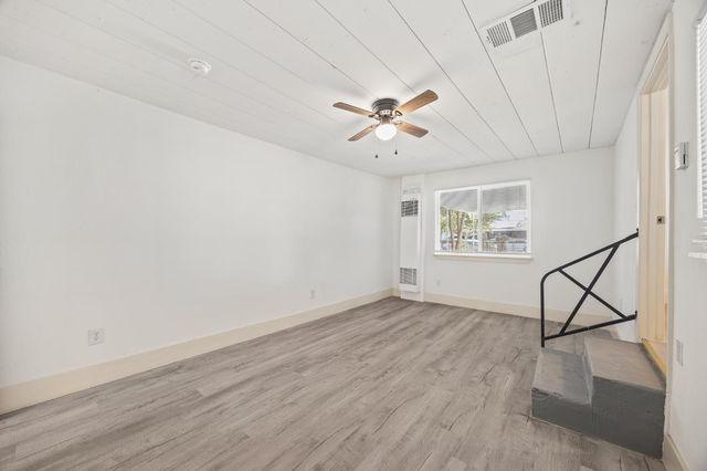 2315 S Poppy Avenue, Fresno, CA 93706