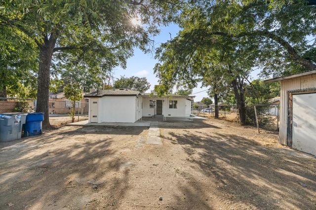 2315 S Poppy Avenue, Fresno, CA 93706