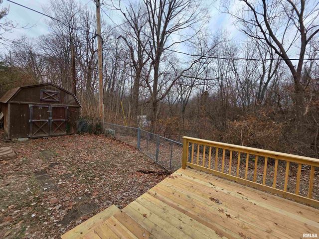 9 BRYANT Lane, Springfield, IL 62702