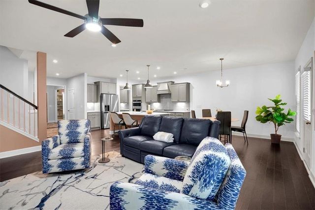 911 Gambino Trace, Peachtree City, GA 30269