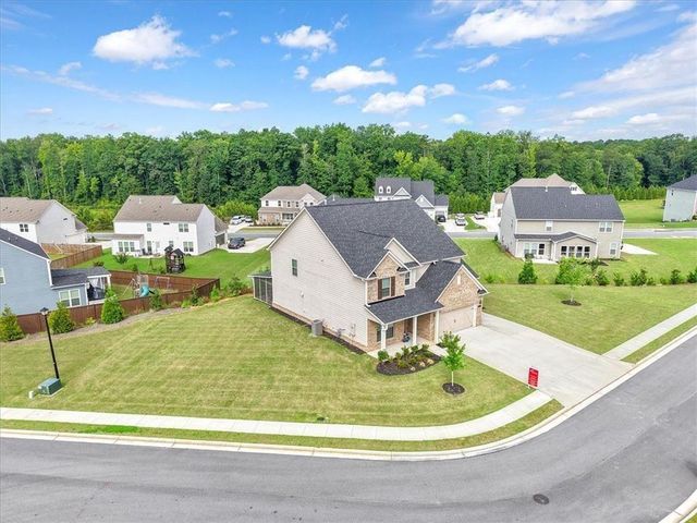 911 Gambino Trace, Peachtree City, GA 30269