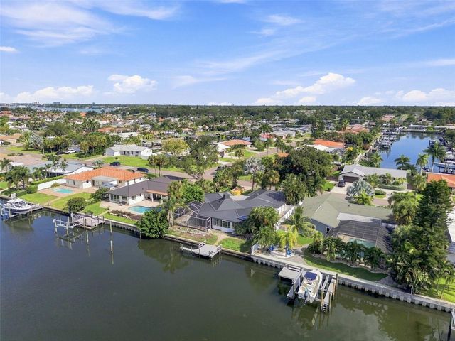 3830 46TH AVENUE S, St Petersburg, FL 33711