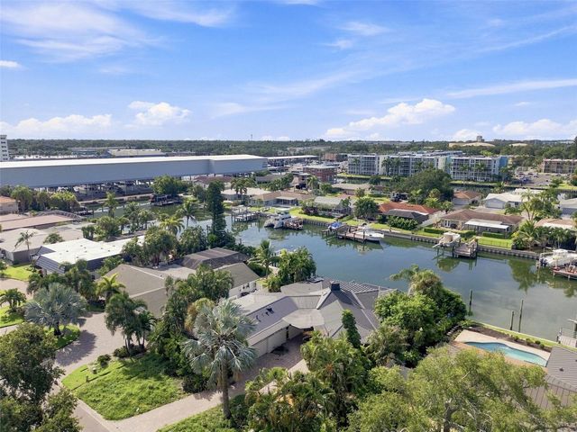 3830 46TH AVENUE S, St Petersburg, FL 33711