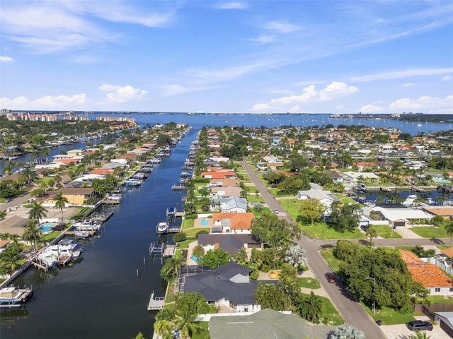 3830 46TH AVENUE S, St Petersburg, FL 33711