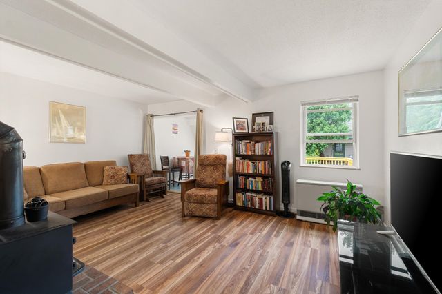 17 Hideaway Lane, Williston, VT 05495