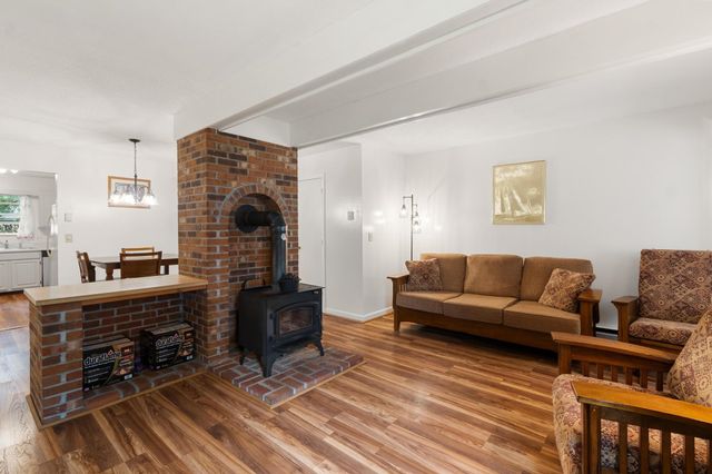 17 Hideaway Lane, Williston, VT 05495