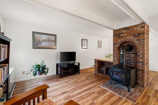 17 Hideaway Lane, Williston, VT 05495