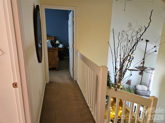 16931 Greenlawn Hills Court, Charlotte, NC 28213