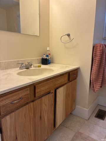 415 Cross Street, Goshen, IN 46528