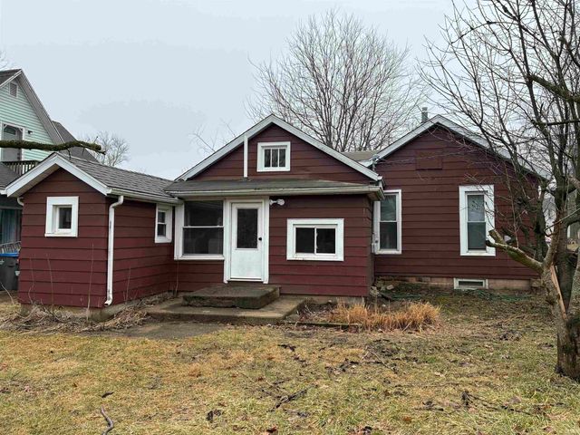 415 Cross Street, Goshen, IN 46528