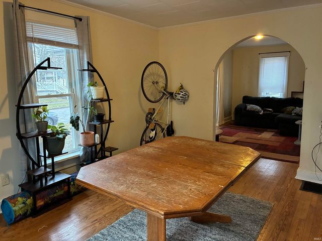 415 Cross Street, Goshen, IN 46528