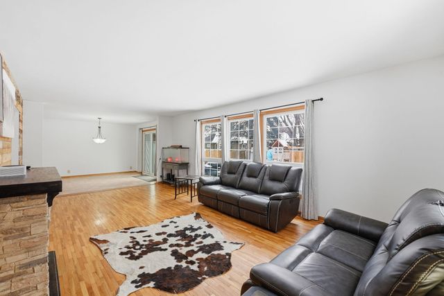 1109 13th Avenue SW, Willmar, MN 56201