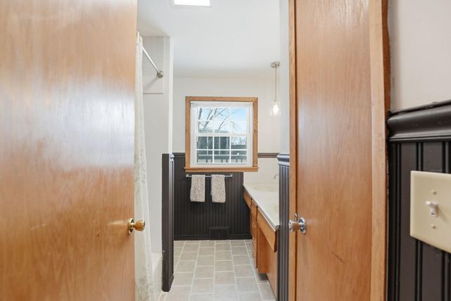 1109 13th Avenue SW, Willmar, MN 56201