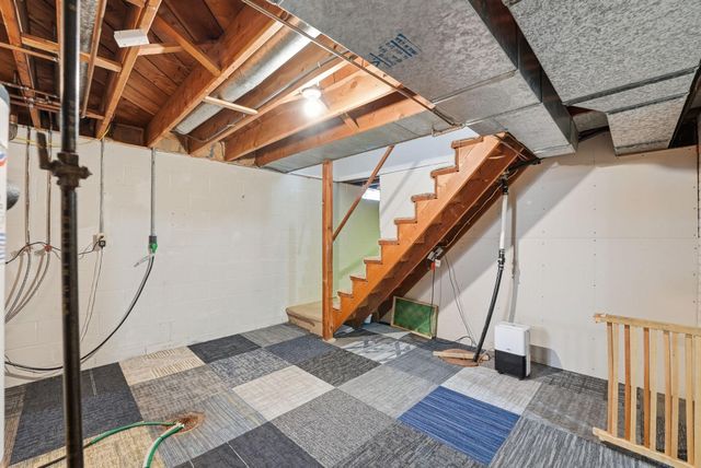 1109 13th Avenue SW, Willmar, MN 56201