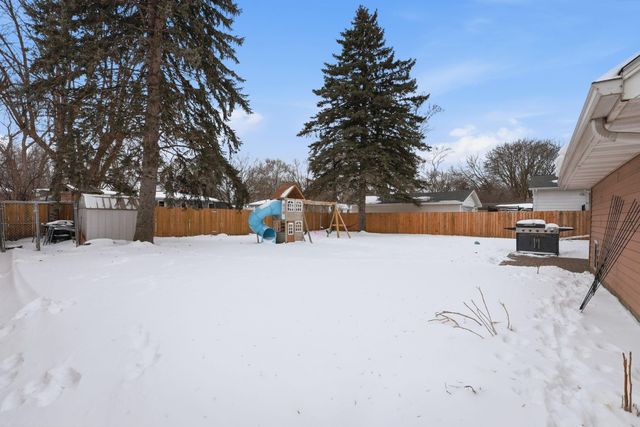 1109 13th Avenue SW, Willmar, MN 56201