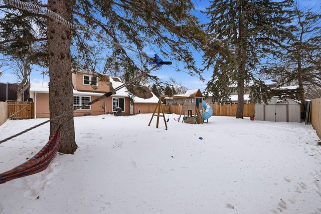 1109 13th Avenue SW, Willmar, MN 56201