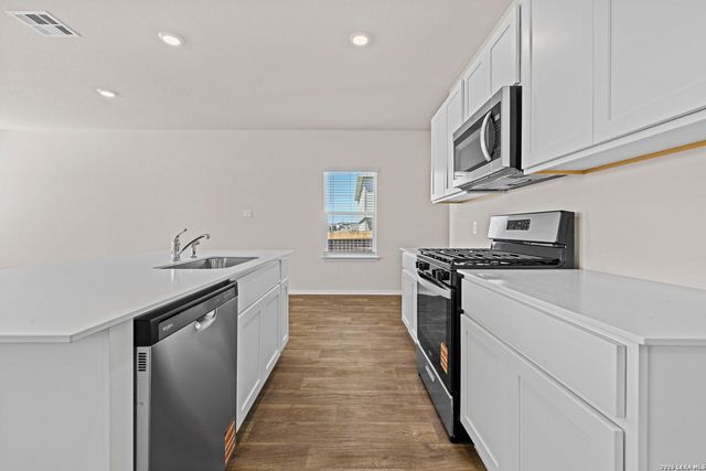 157 Sabine Gull, San Antonio, TX 78253