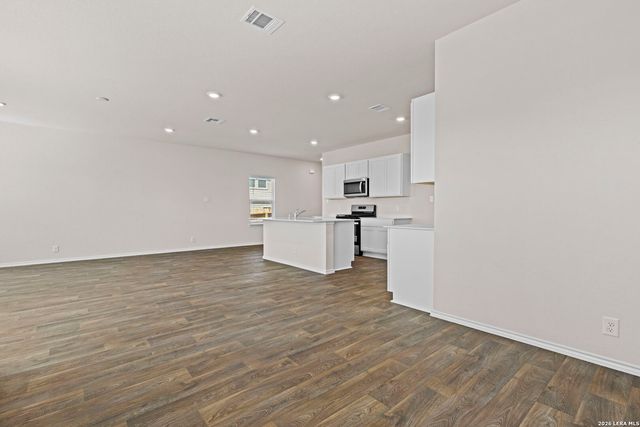 157 Sabine Gull, San Antonio, TX 78253