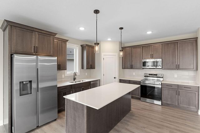 4850 127th Lane NE, Blaine, MN 55449