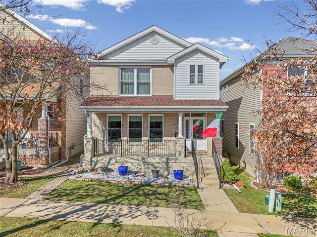 2637 Pearl Avenue, St Louis, MO 63139