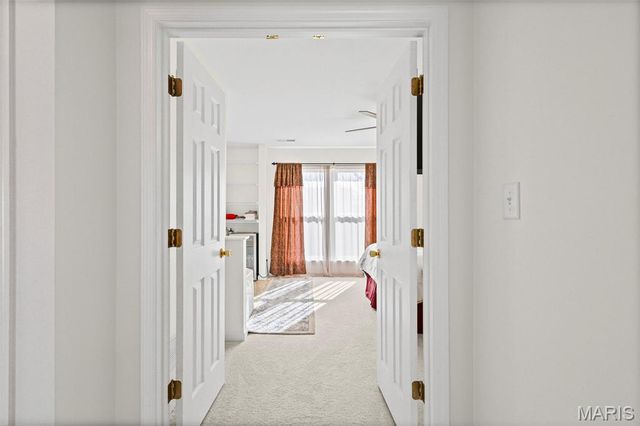 2637 Pearl Avenue, St Louis, MO 63139