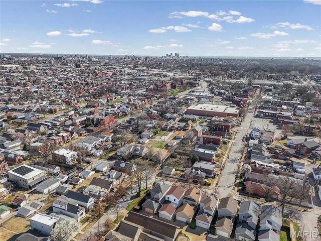 2637 Pearl Avenue, St Louis, MO 63139