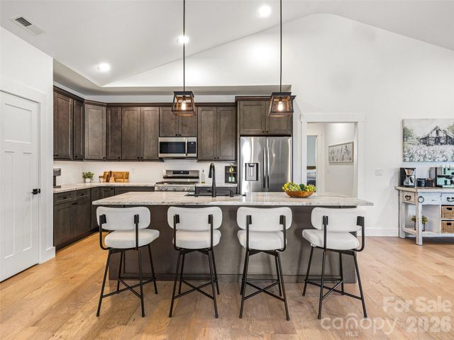 181 Byron Forest Drive, Horse Shoe, NC 28742