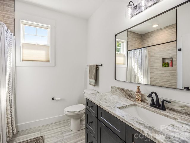 181 Byron Forest Drive, Horse Shoe, NC 28742