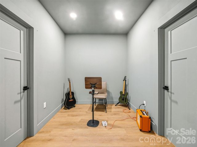 181 Byron Forest Drive, Horse Shoe, NC 28742